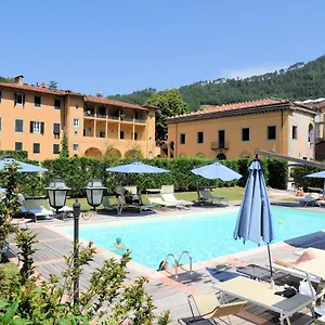 Park Regina - With Air-condition And Pool Hotel Bagni di Lucca