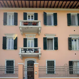  Apartament La Casa Di Eli Włochy