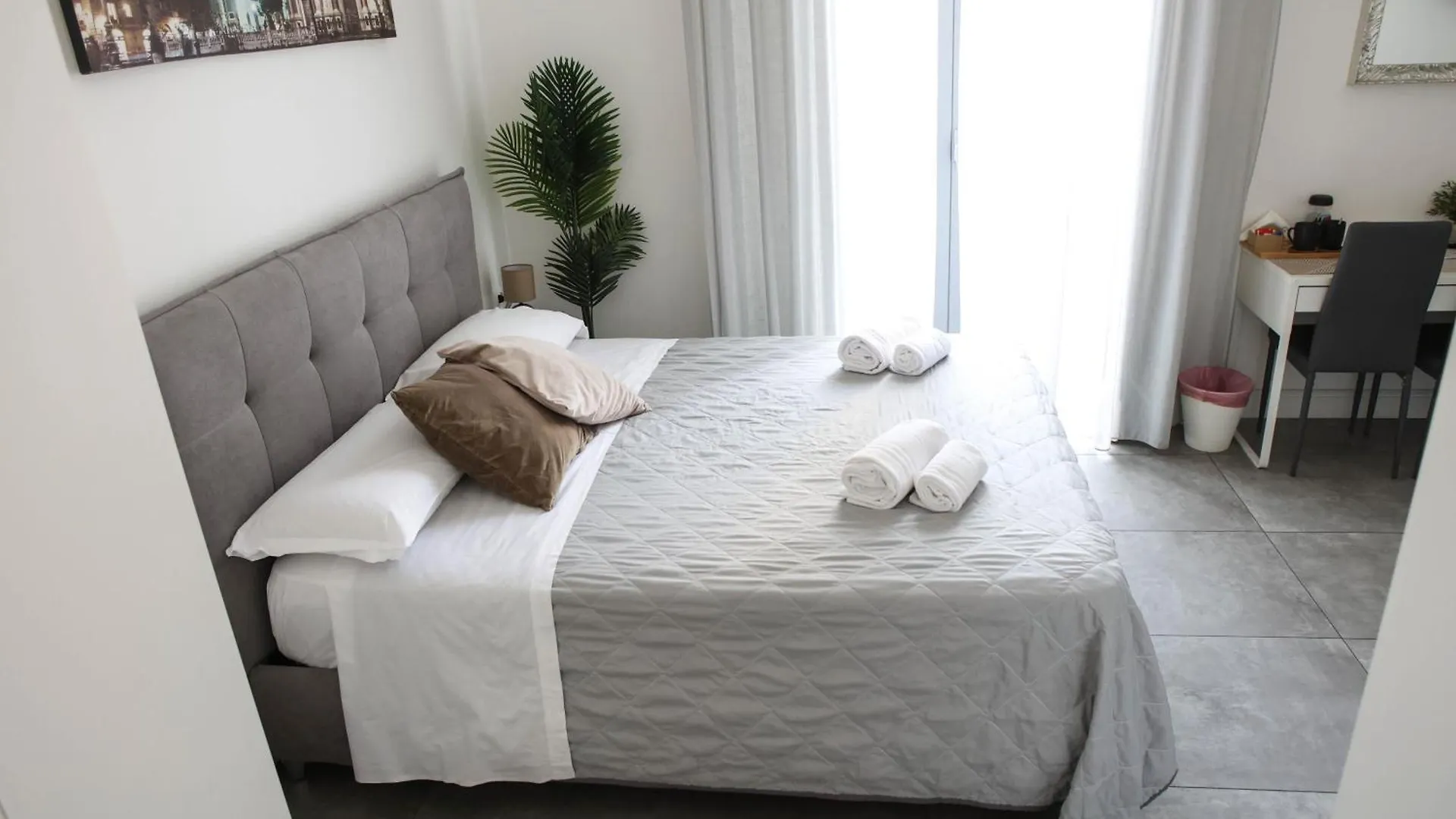 Bed and Breakfast Palazzo Bruca Katania Nocleg ze śniadaniem