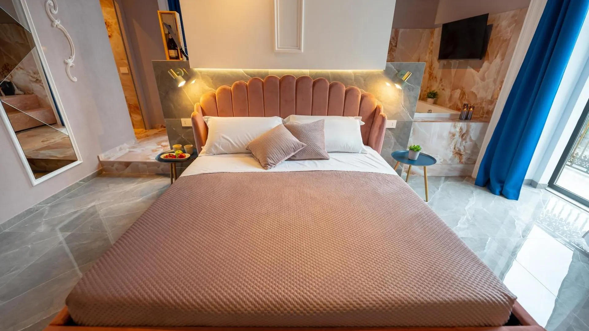 Palazzo Bruca Catania Bed & Breakfast