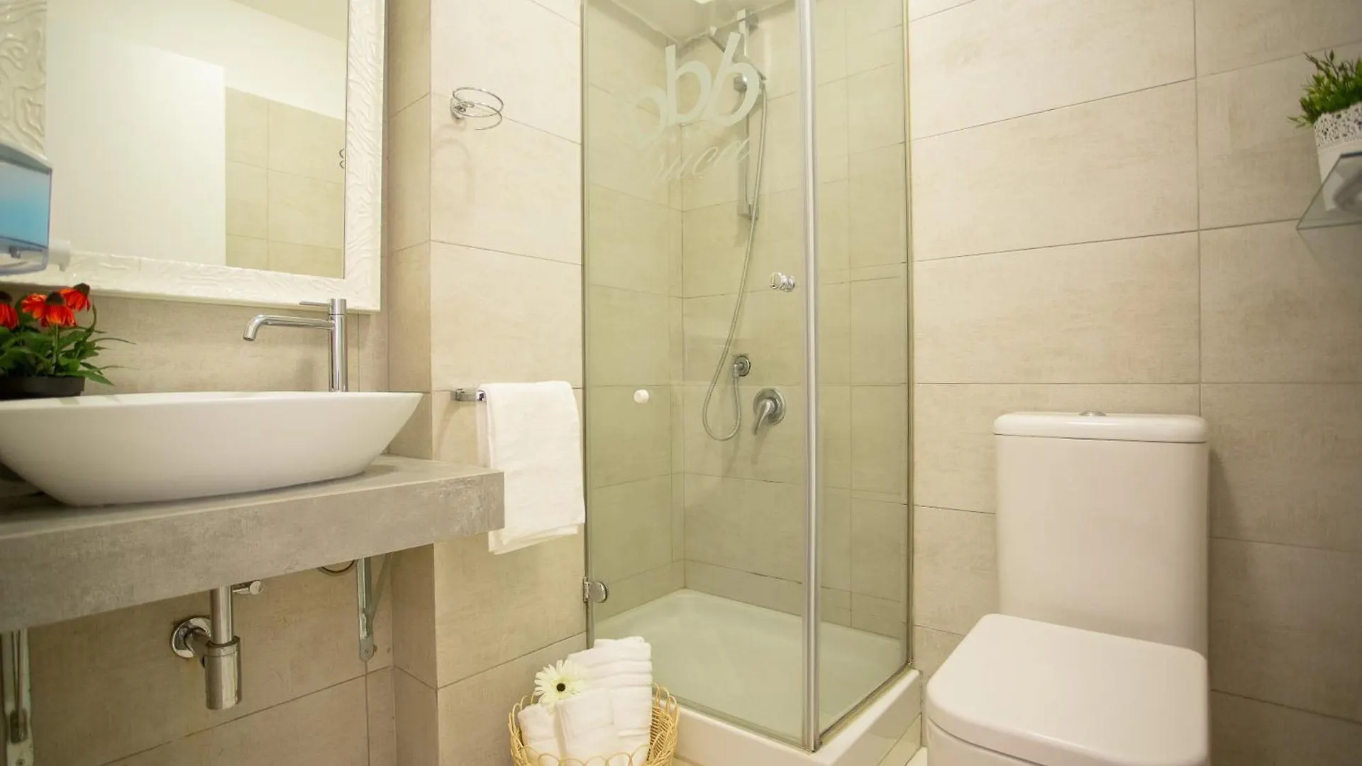 Palazzo Bruca Catania Bed & Breakfast